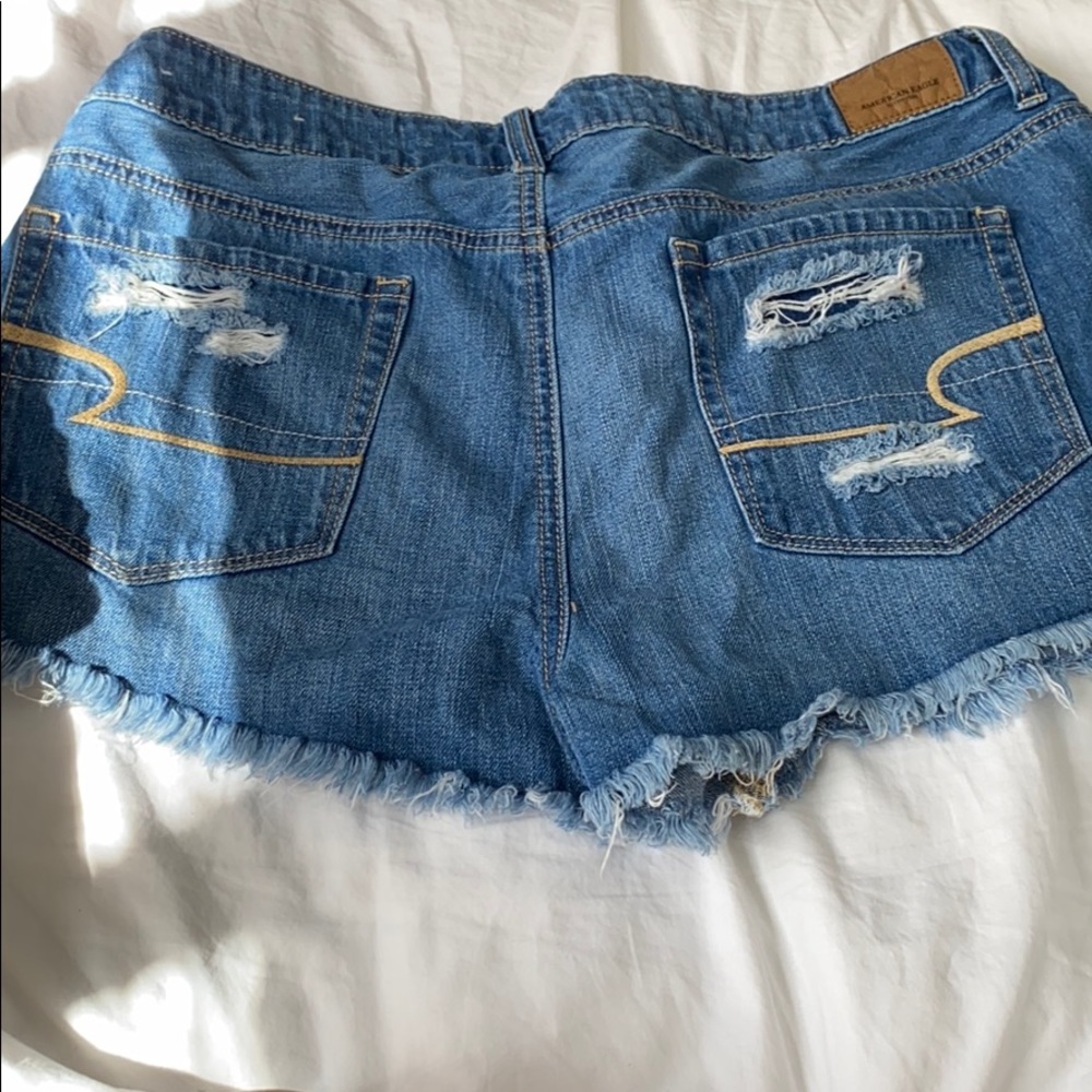 Shorts - Picture 4 of 4